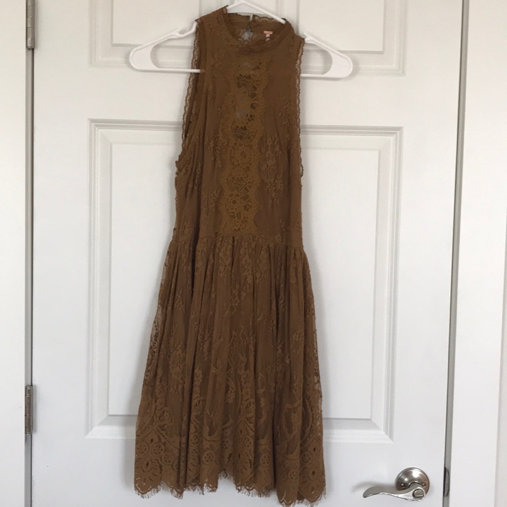 Lace dress